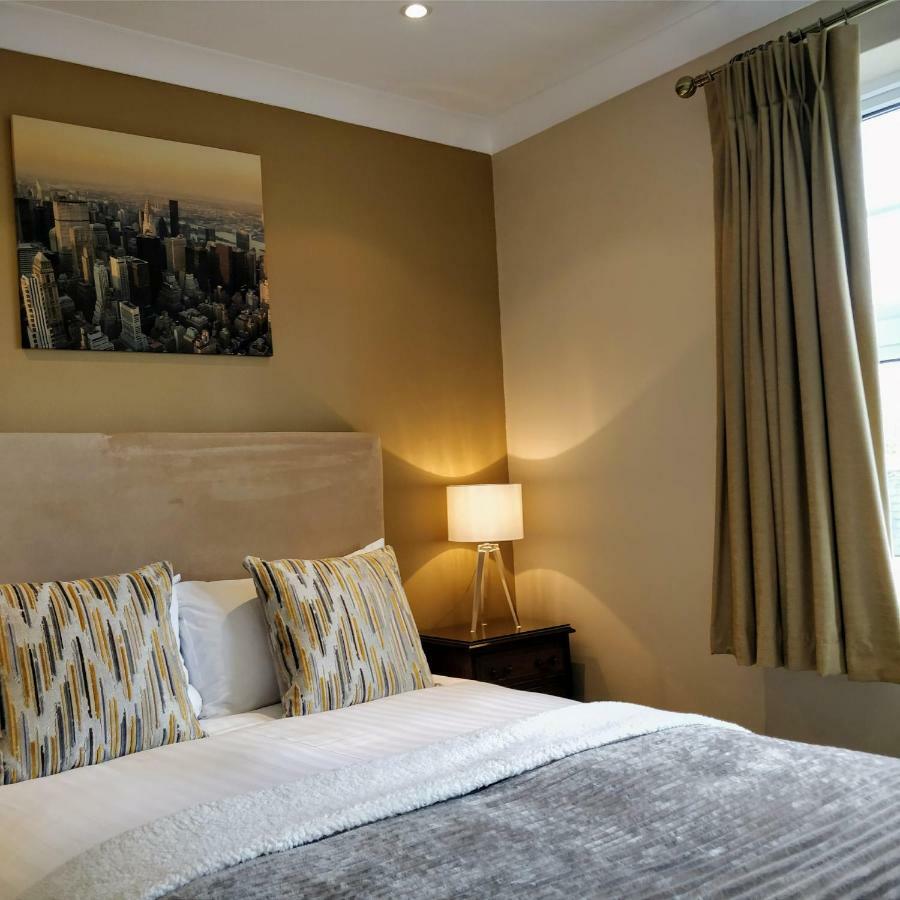 Pinfield Boutique Hotel Hedgerley Buitenkant foto